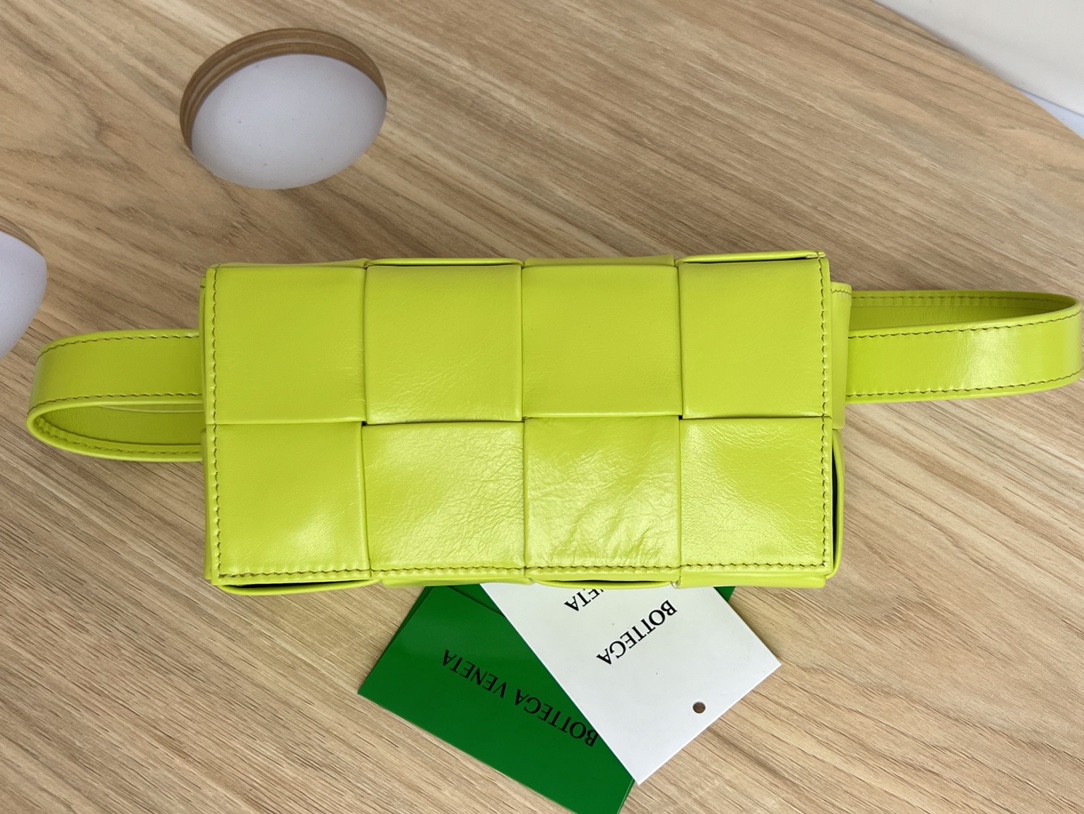 Mini Cassette Intreccio Leather Belt Bag Lemon